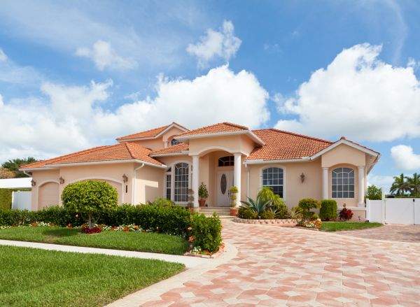 Landscape Curb Appeal Service in Fort Myers