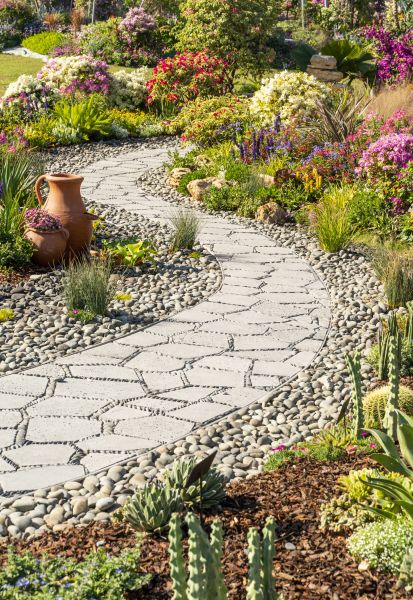 Pathway Landscaping in Fort Myers