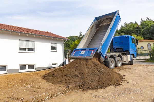 Garden Dirt Delivery in Fort Myers