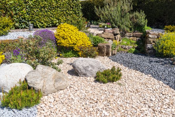Decorative Gravel Installation in Fort Myers