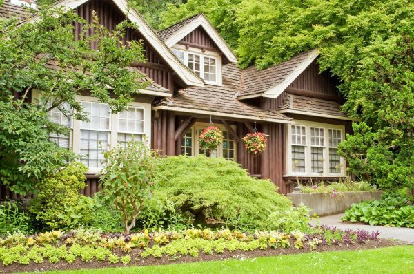 Log Home Landscaping in Fort Myers